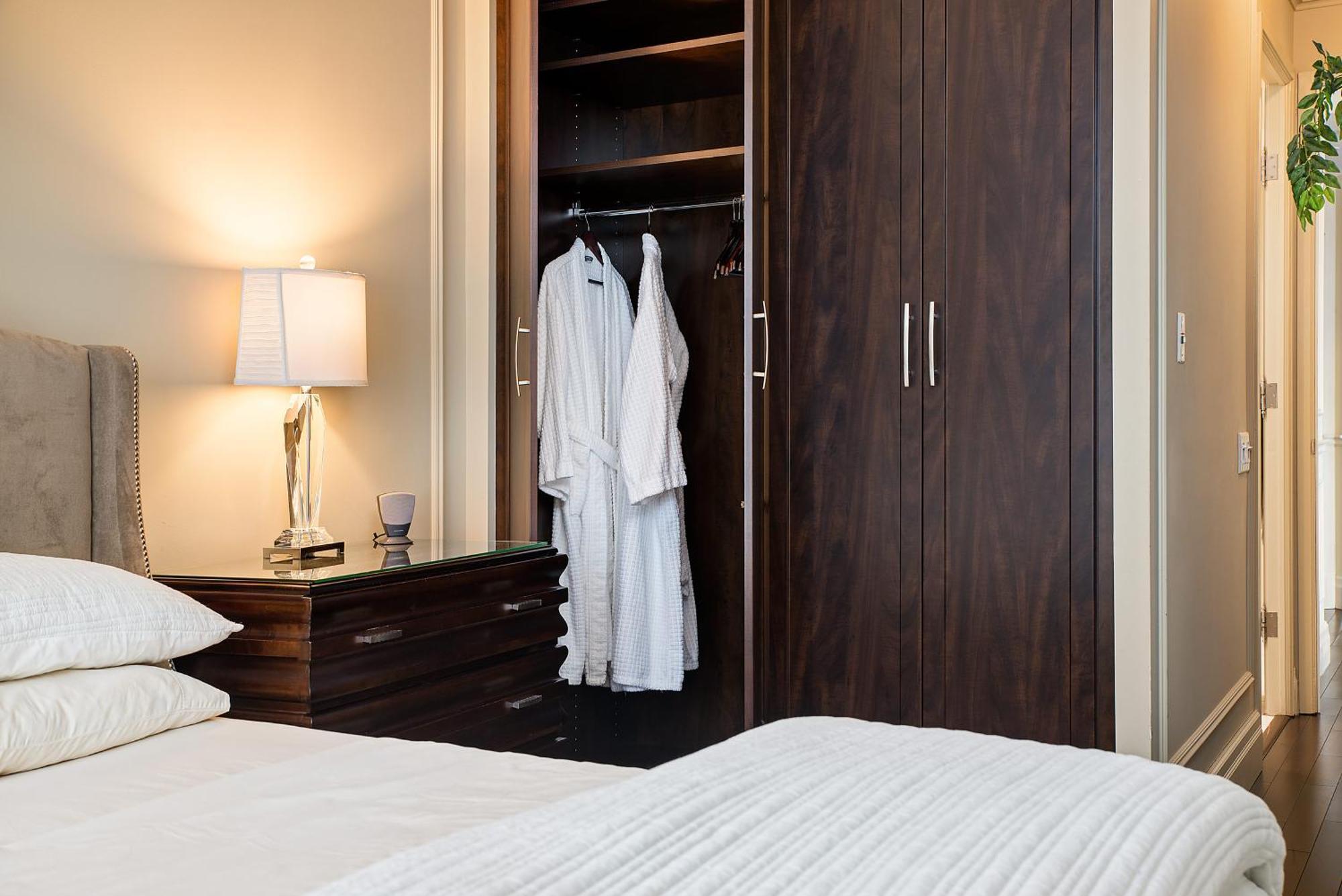 Sky Suites Yorkville Τορόντο Εξωτερικό φωτογραφία
