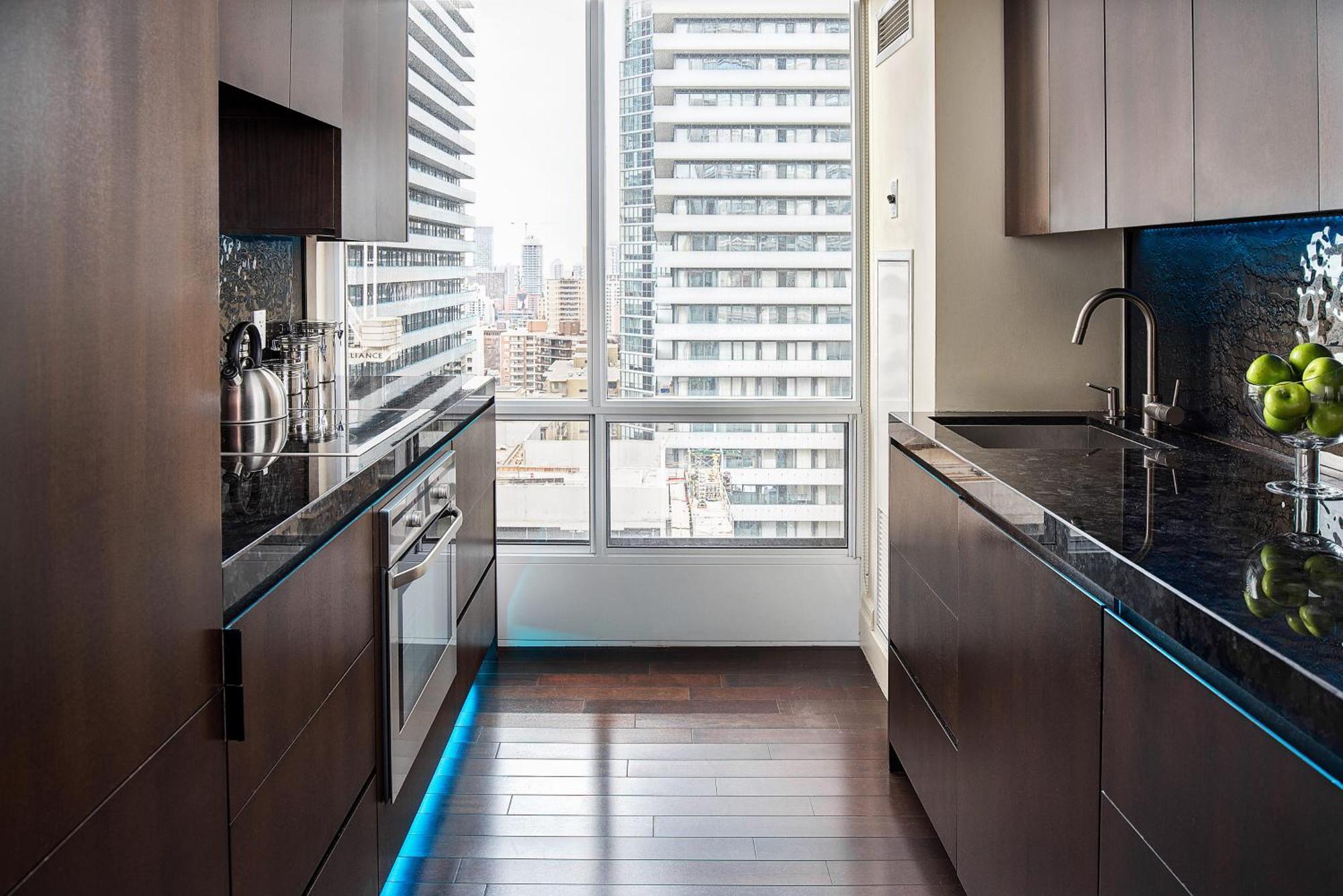 Sky Suites Yorkville Τορόντο Εξωτερικό φωτογραφία