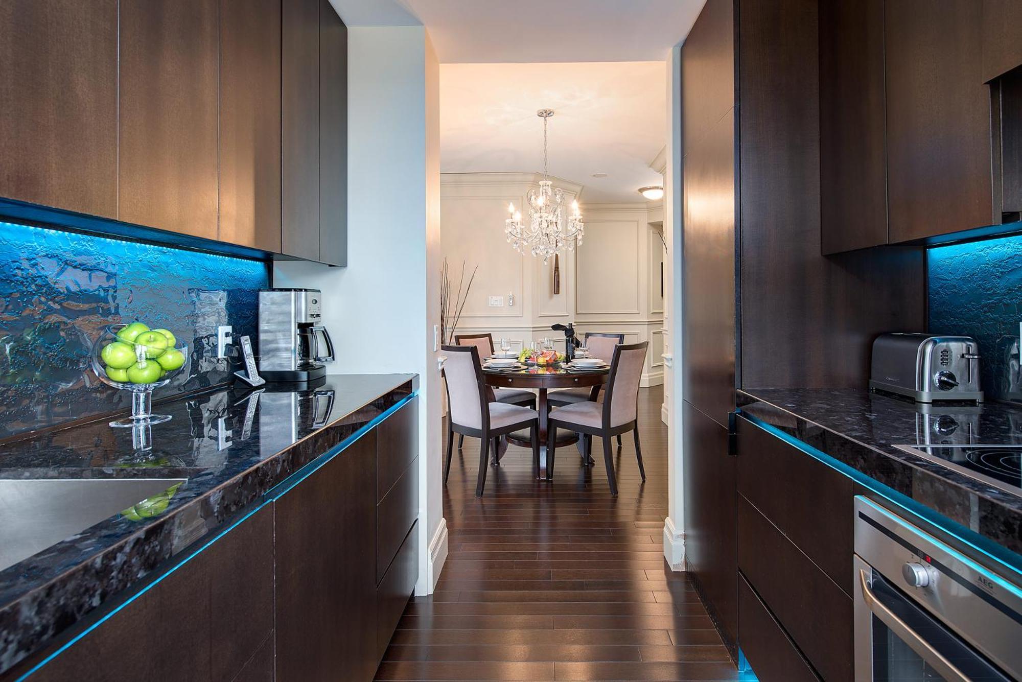 Sky Suites Yorkville Τορόντο Εξωτερικό φωτογραφία