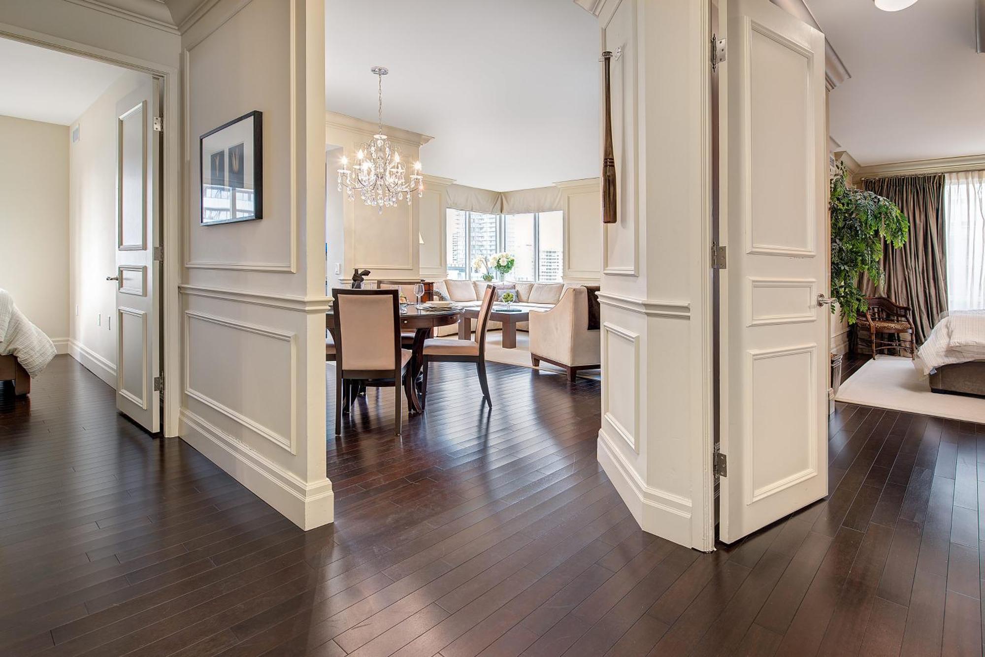 Sky Suites Yorkville Τορόντο Εξωτερικό φωτογραφία