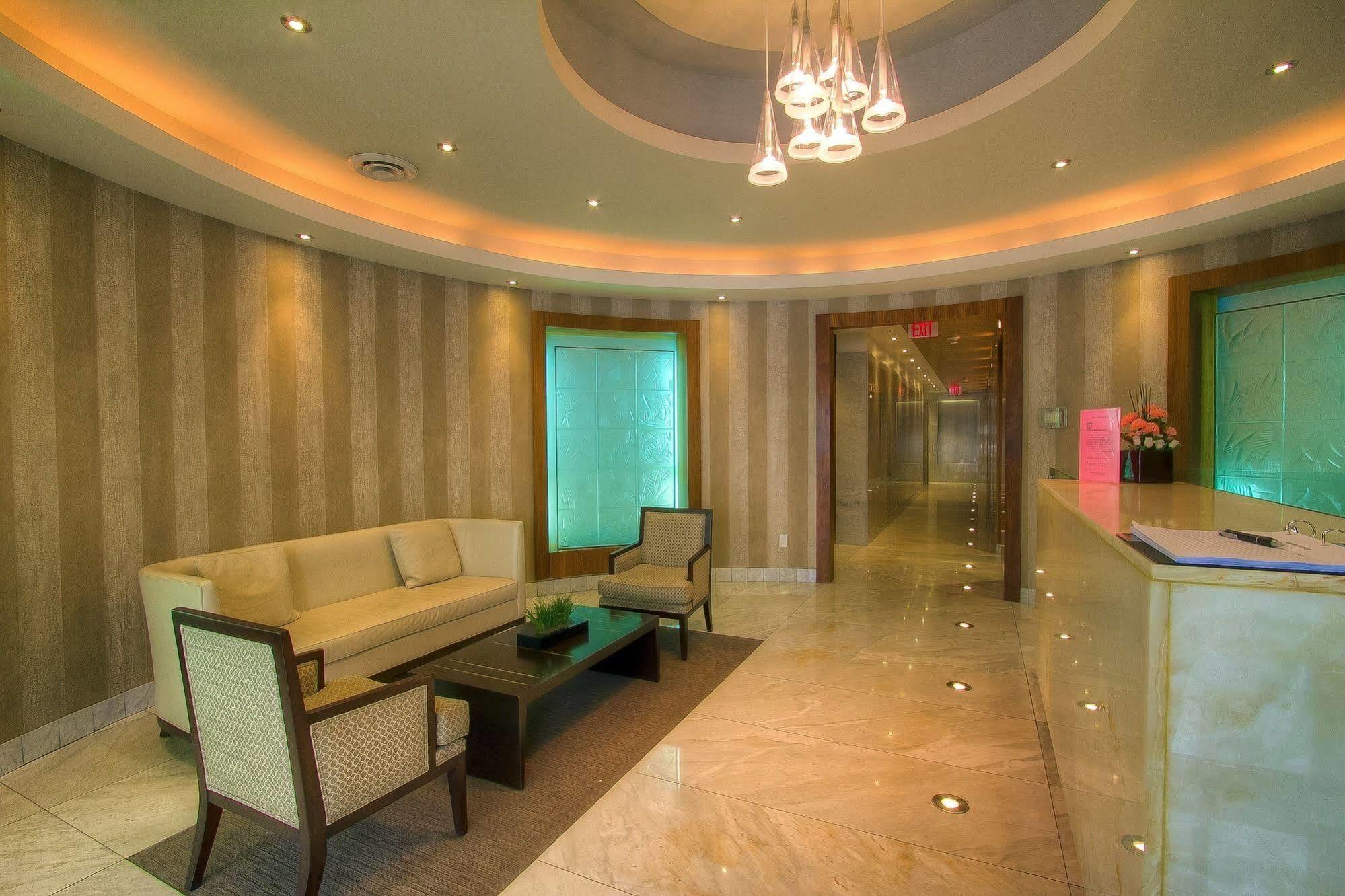 Sky Suites Yorkville Τορόντο Εξωτερικό φωτογραφία